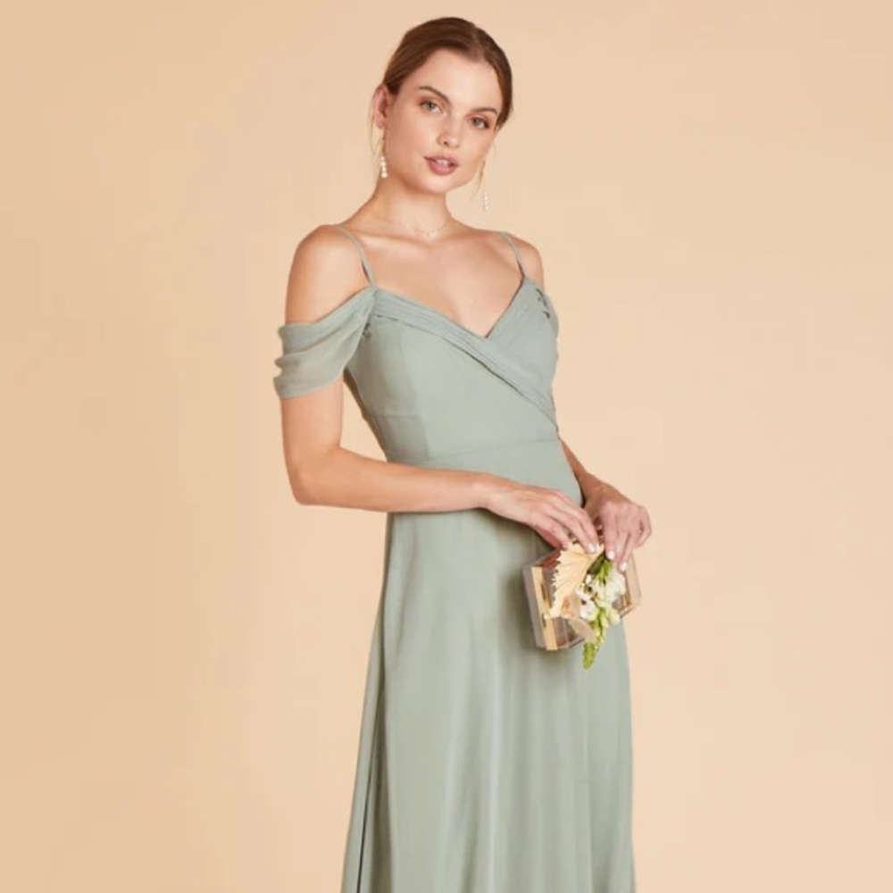 Birdy Grey CONVERTIBLE DRESS
CHIFFON SAGE